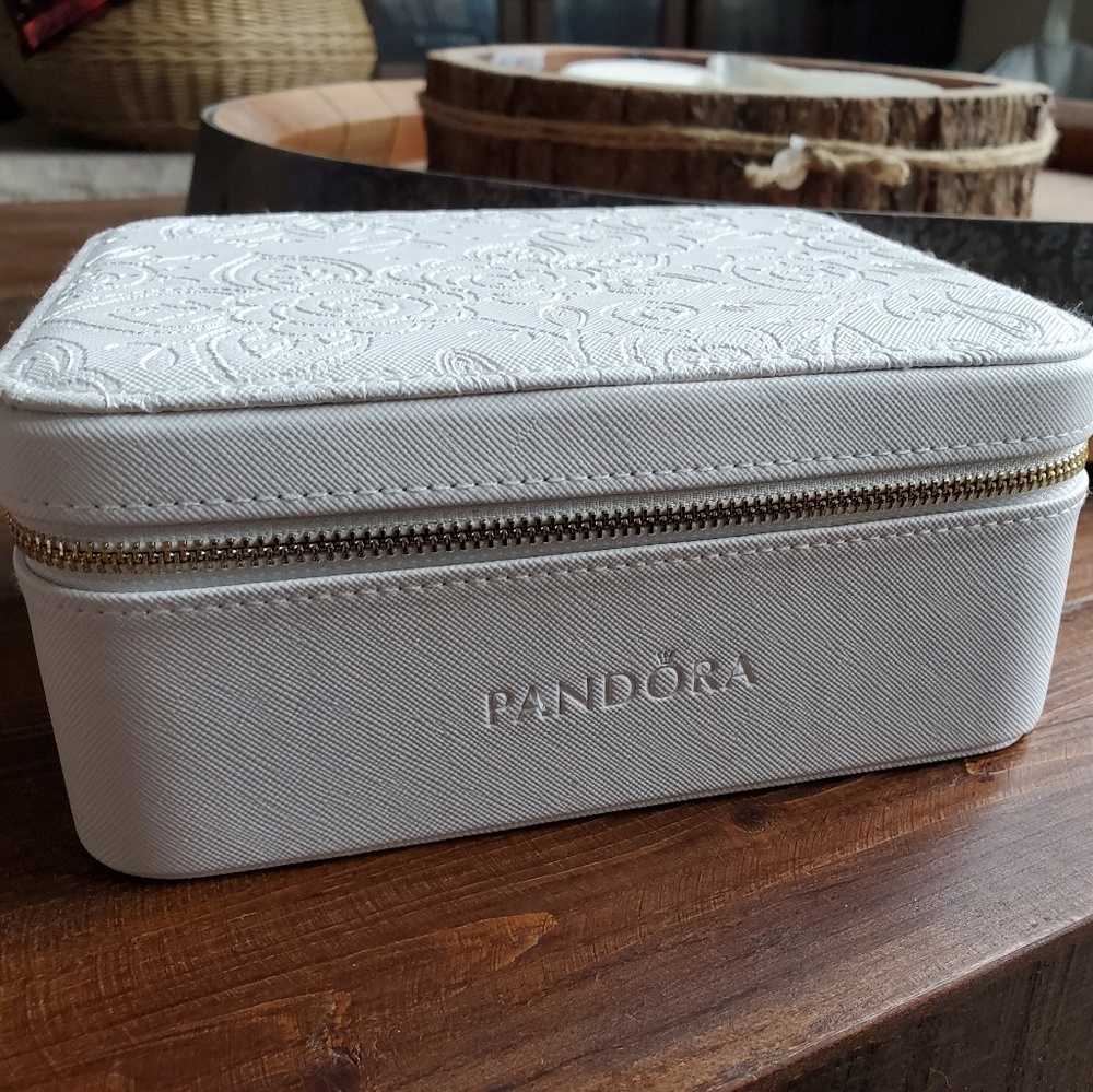 *SOLD ON MERCARI* Pandora jewelry travel box